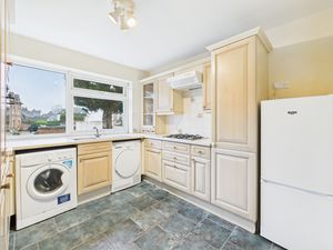 Photo 7- click for photo gallery